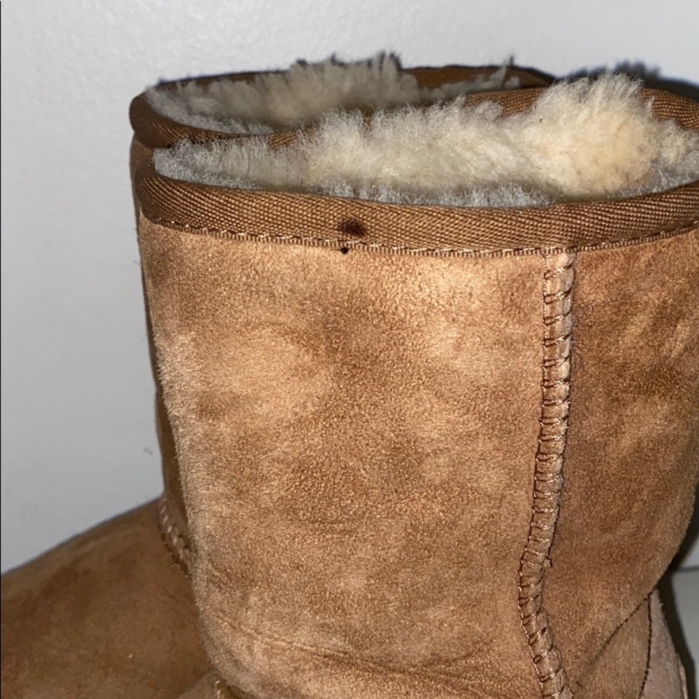 Ugg boots - Picture 3 of 11